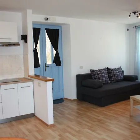 Apartment Nirvana Vrsar Exterior photo
